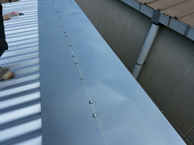 ビス固定　完了